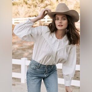 THE GREAT. The Western Smock Blouse In White 100% Cotton: Size 1 (Small)